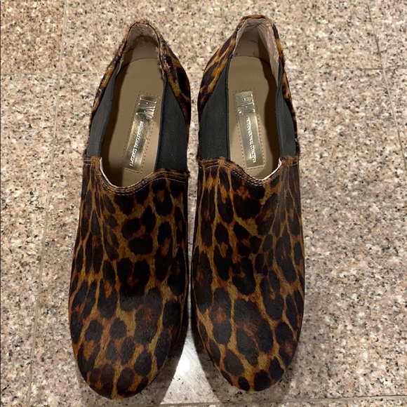 INC International Concepts animals print boots - Picture 3 of 10